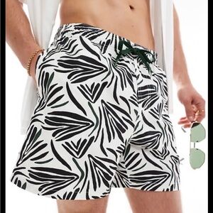 Pull & Bear Leaf‎ Printed Swim Shorts White Black Tropical Large